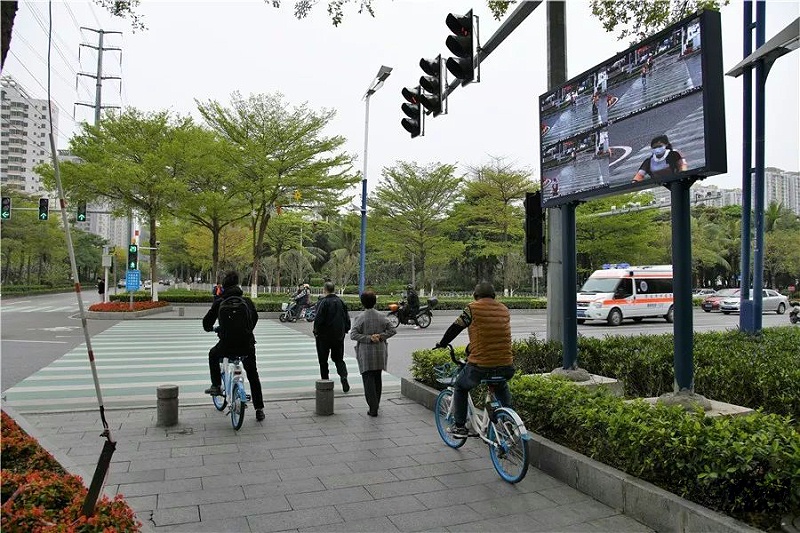 行人闖紅燈自動識別抓拍系統解決方案